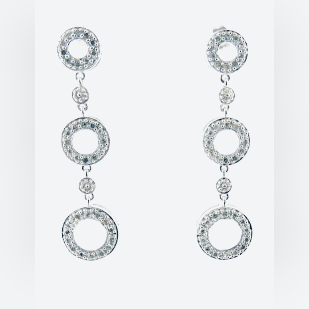 Gorgeous Vintage Bright Diamond Earrings Circles set in 10k White Gold 0.72ct